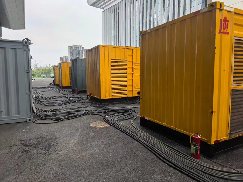 巴州不同季节柴油发电机组保养有哪些注意事项？