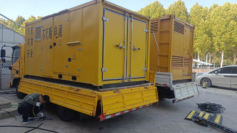 巴州柴油发电机组和UPS电源配合使用时的注意事项