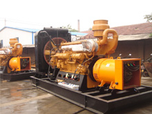 巴州发电机组的频率规格是如何确定的？