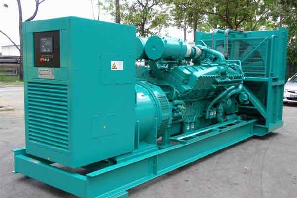 巴州柴油发电机组电压不稳定怎样维修？