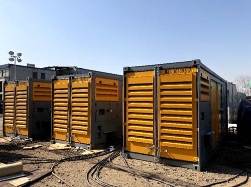 巴州防冻液的气味异常可能是由哪些原因导致的？