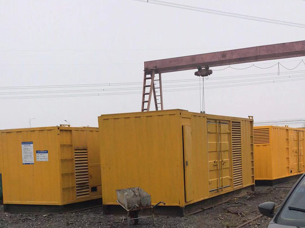 巴州100kw柴油发电机组每小时油耗？