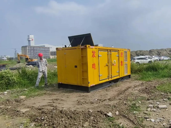 巴州冬季低温环境下，发电机组启动电瓶的容量需求是否会增加？